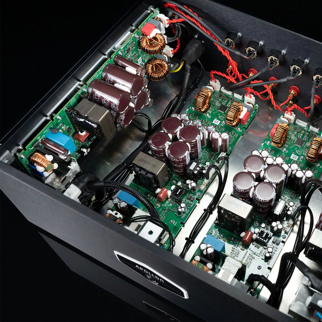 آمپلی‌فایرهای کلاس D: انقلاب کم‌مصرف در تقویت‌کننده‌های صوتی (The Rise of Class-D Amplification)